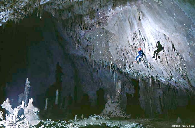 07 Chimney Cave NM